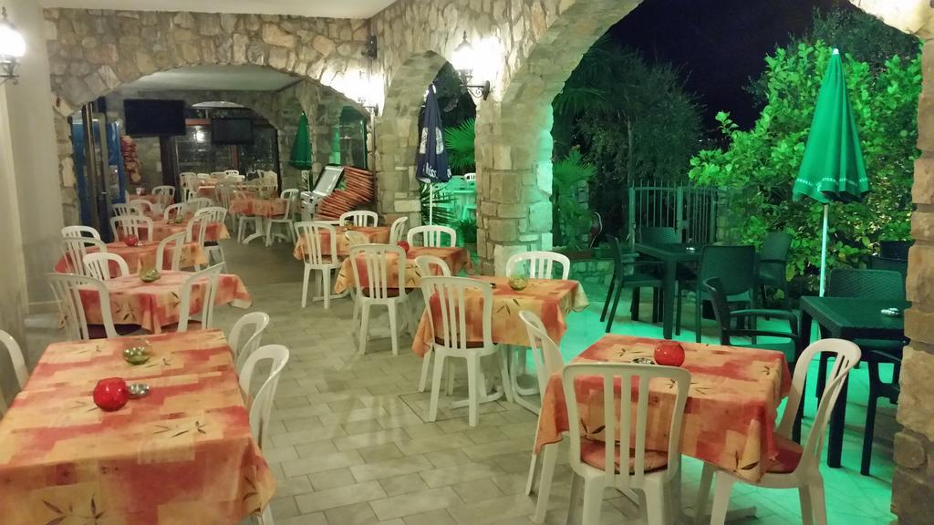 Hotel Augusta Garni Limone sul Garda Eksteriør bilde